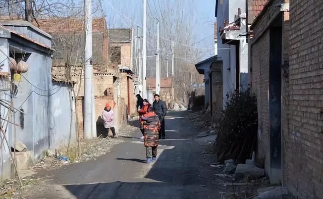 父母农村房屋按新规处理